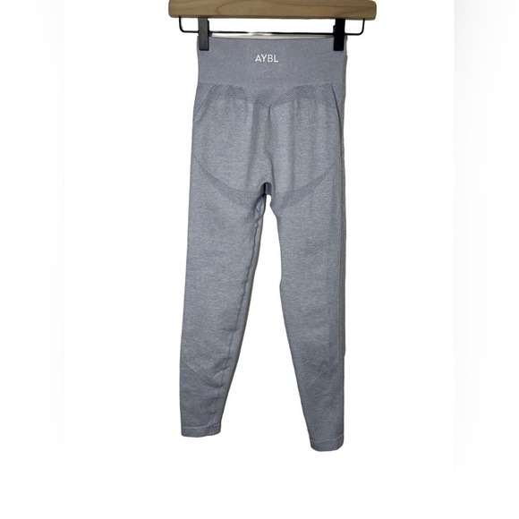 AYBL Motion Seamless Leggings - Picture 4 of 5